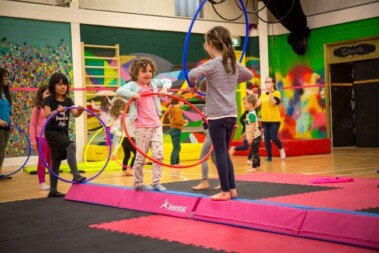 Flea Circus 5-7 years old - hula hoop