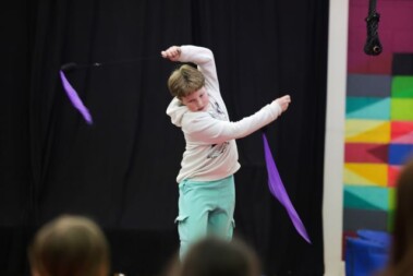 Junior Circus 8 11 years poi