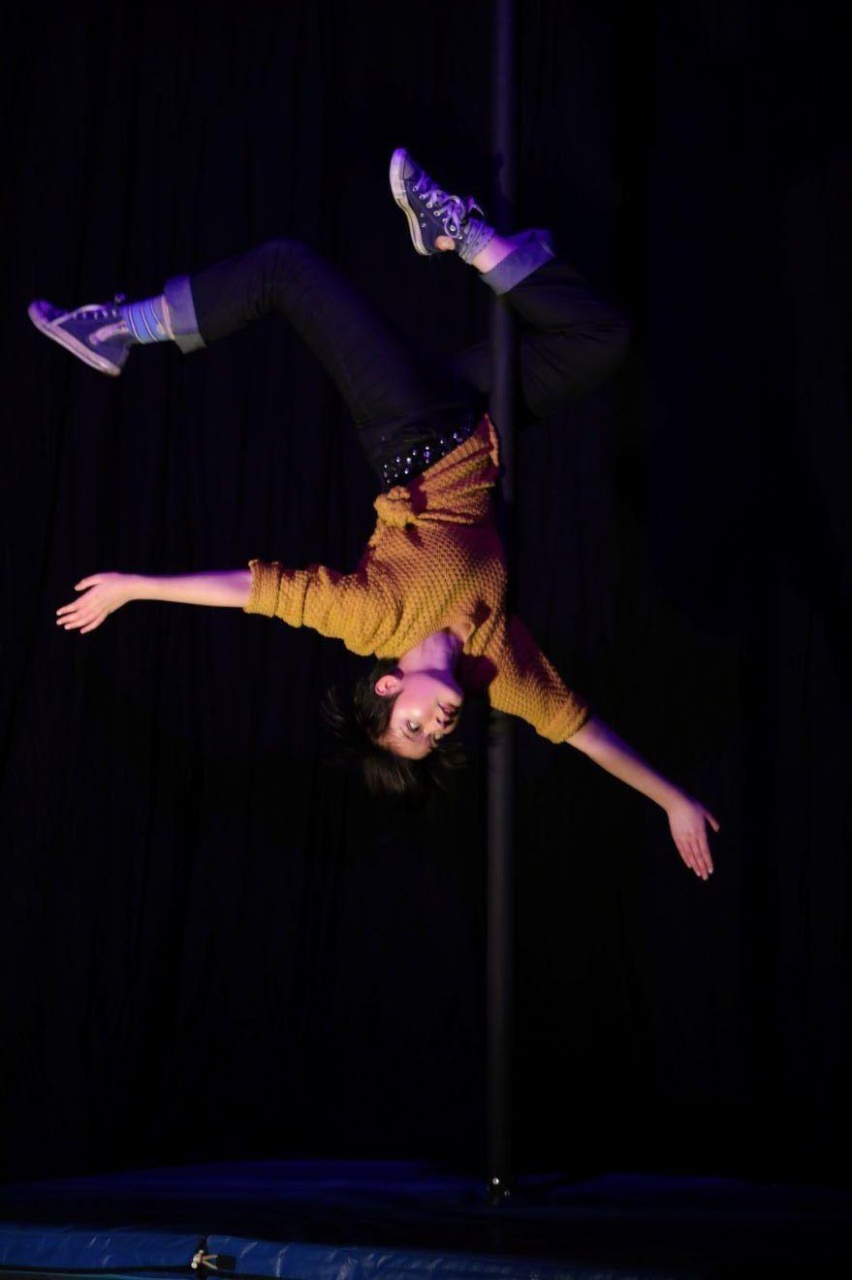 Young GCC artist performing at Scratch Night. Photo by Stephen McGinley.