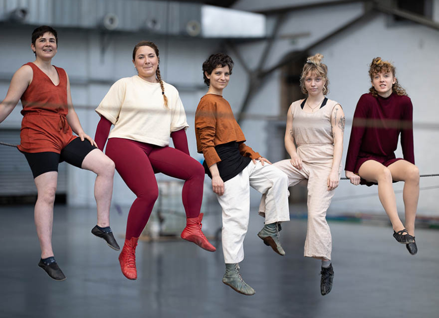 BassAlto wirewalking company