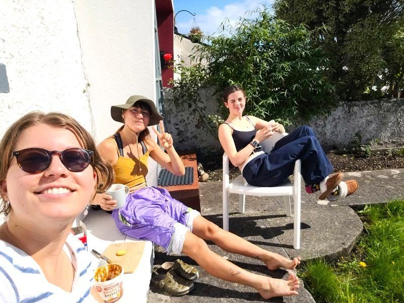 Anna Laura and Sofia enjoying the sun at home