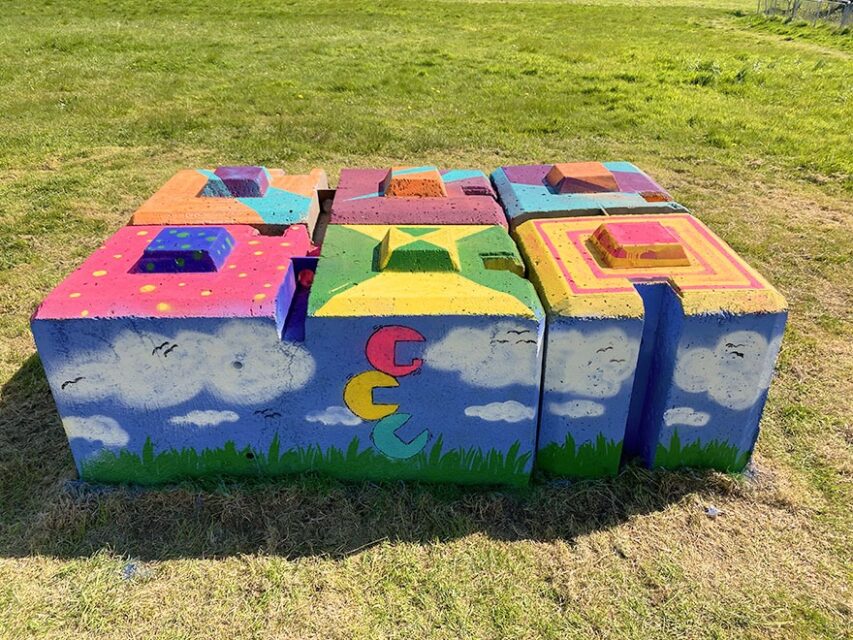 Painted funambulism weight